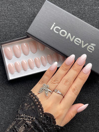 Light Boomer - Glossy Amande