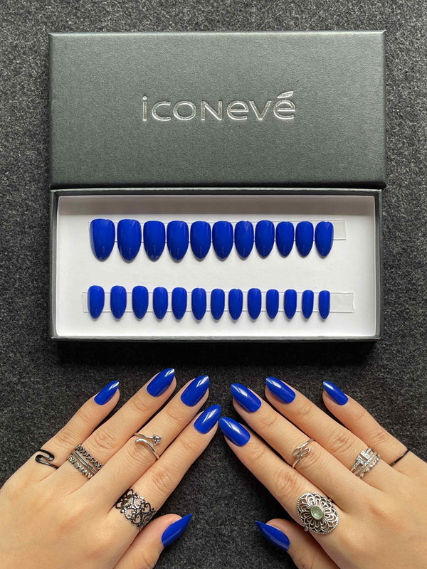 Navy Blue - Glossy Amande