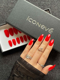 Candy Apple Red - Glossy Amande
