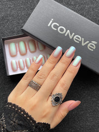 Mint Tulip - Matte Carré